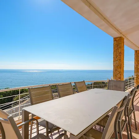 Simply - Casa Estevas - فيلة *