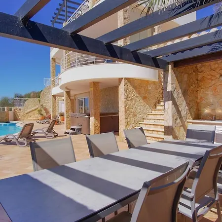Simply Salema: Casa Estevas, Vila Salema